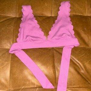 Aerie scalloped bikini top